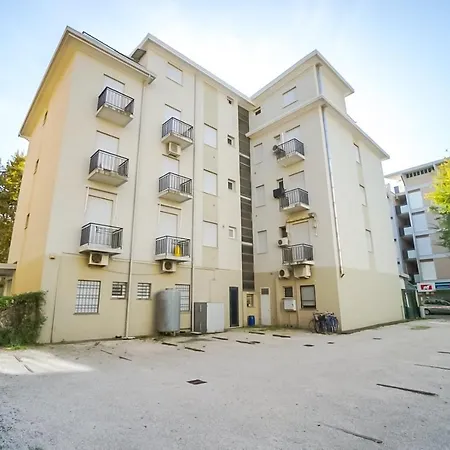 Condominio Ovest ביביונה