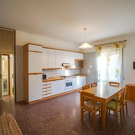 Condominio Ovest ביביונה